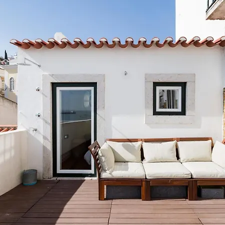 شقة Alfama Terrace River And Historic View Spacious And Charming Ground Floor 18th Century Building *